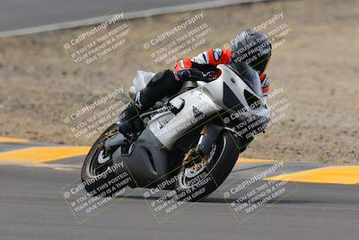 media/Sep-10-2022-SoCal Trackdays (Sat) [[a5bf35bb4a]]/Turns 9 and 8 (12pm)/